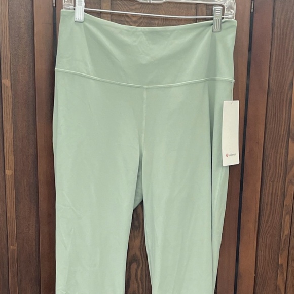 lululemon Groove SHR Nulu Flared Leggings in PLCT Sz 12 NWT $118R - Picture 7 of 9